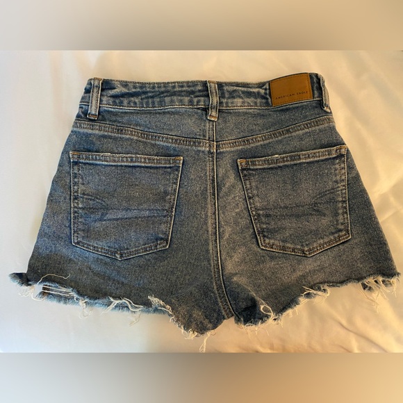 AE Strigid Mom Shorts Size 0 - Picture 2 of 15